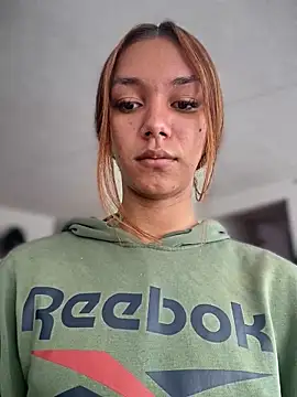 Nikol Rang   online show from 02-08-26, 01:25