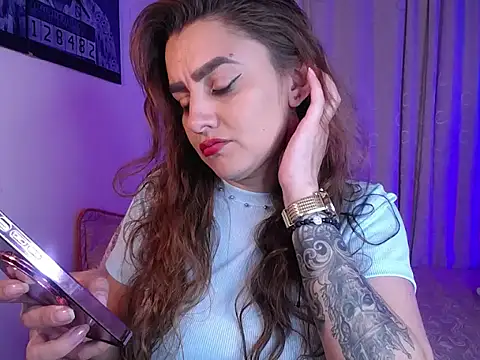 Lu perez online show from 02-04-26, 02:17