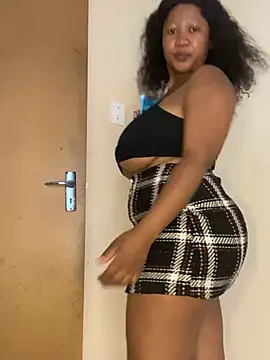 Snapshot of MayaPassion chatting on 03-18-25, 11:08 MayaPassion online show from 03-18-25, 11:08