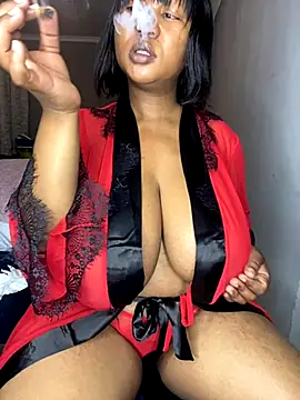 Snapshot of MayaPassion chatting on 09-13-25, 05:24 MayaPassion online show from 09-13-25, 05:24