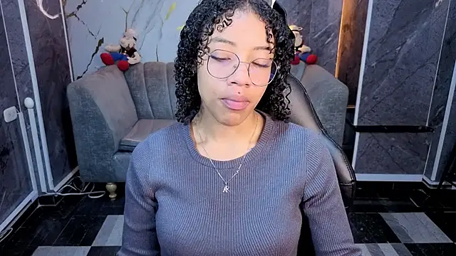 Violeth b online show from 04-14-26, 12:44