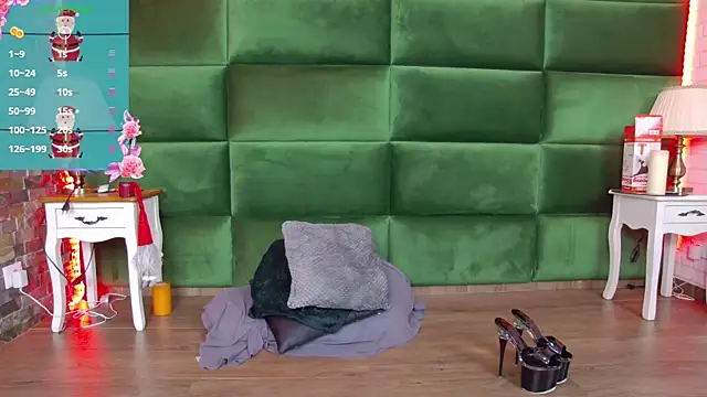 SelenSummer online show from 12-17-25, 08:04