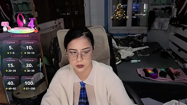 LisandreLaVenale online show from 12-04-25, 09:45