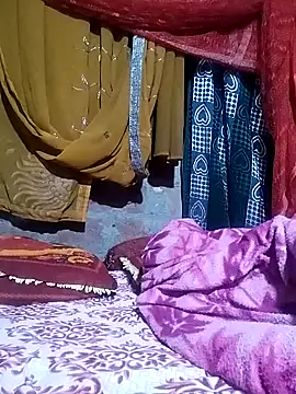 Snapshot of Satheroy chatting on 01-19-25, 11:01 Satheroy online show from 01-19-25, 11:01