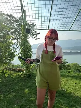 Snapshot of sofia218 chatting on 03-10-25, 09:18 sofia218 online show from 03-10-25, 09:18