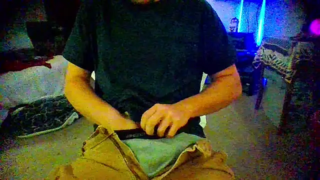 FvckinFronk97 online show from 09-11-25, 07:08