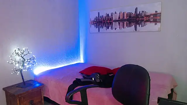 Snapshot of Jeam_hot chatting on 12-15-24, 08:25 Jeam hot online show from 12-15-24, 08:25