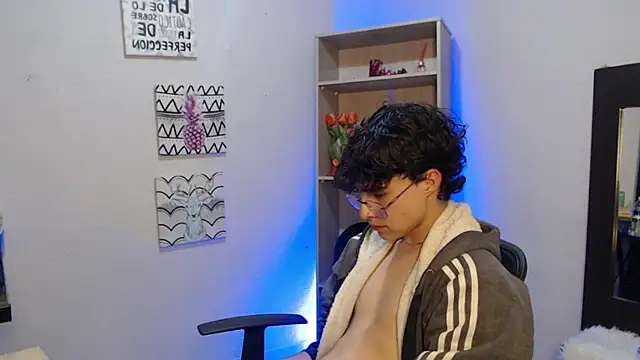 Snapshot of Jeam_hot chatting on 01-25-25, 11:43 Jeam hot online show from 01-25-25, 11:43