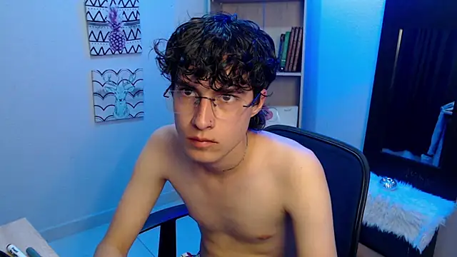 Snapshot of Jeam_hot chatting on 02-02-25, 07:35 Jeam hot online show from 02-02-25, 07:35