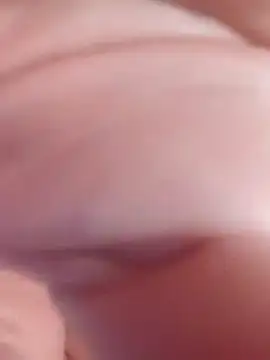 Snapshot of swingr chatting on 03-16-25, 12:01 swingr online show from 03-16-25, 12:01