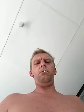 aus guy93 online show from 02-21-26, 05:52