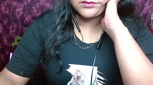 Snapshot of Naughty_Ayesha1 chatting on 12-28-24, 03:37 Naughty Ayesha1 online show from 12-28-24, 03:37