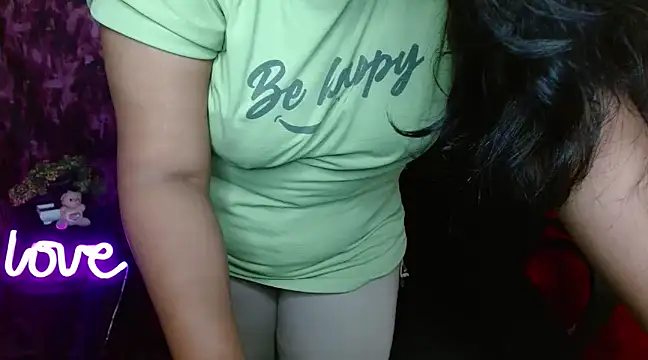 Snapshot of Naughty_Ayesha1 chatting on 01-18-25, 03:09 Naughty Ayesha1 online show from 01-18-25, 03:09