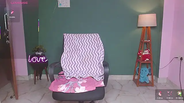 Snapshot of Naughty_Ayesha1 chatting on 10-06-25, 09:34 Naughty Ayesha1 online show from 10-06-25, 09:34