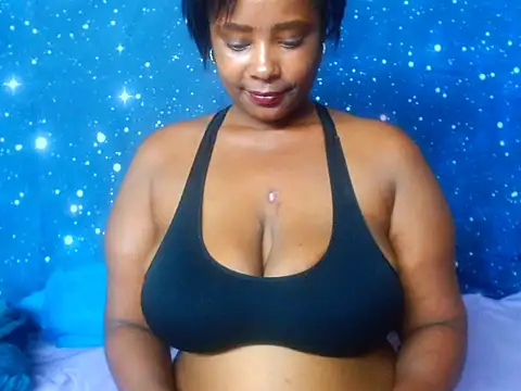 Snapshot of 2Sweetysmile chatting on 02-20-25, 07:52 2Sweetysmile online show from 02-20-25, 07:52