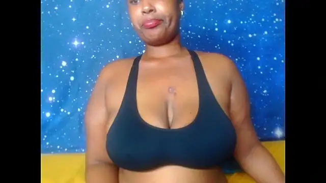 Snapshot of 2Sweetysmile chatting on 03-05-25, 11:16 2Sweetysmile online show from 03-05-25, 11:16