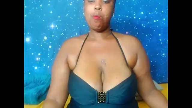 Snapshot of 2Sweetysmile chatting on 03-06-25, 04:28 2Sweetysmile online show from 03-06-25, 04:28