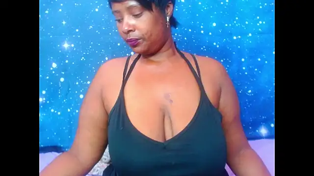 Snapshot of 2Sweetysmile chatting on 03-19-25, 11:17 2Sweetysmile online show from 03-19-25, 11:17