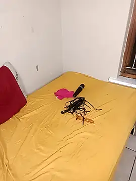 Snapshot of 2Sweetysmile chatting on 09-20-25, 03:29 2Sweetysmile online show from 09-20-25, 03:29