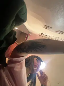 EemaHaruki online show from 01-09-25, 08:33