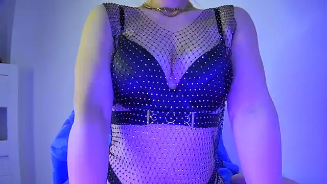 Sissy-Bee online show from 05-01-26, 06:01