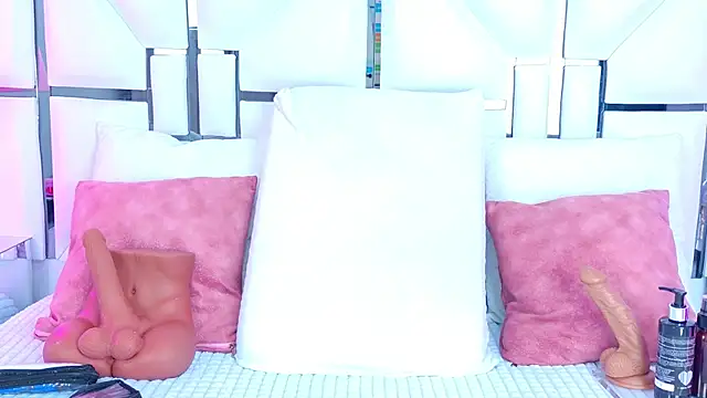 AlliciaKim online show from 03-01-26, 12:07