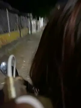 Snapshot of perlita05 chatting on 03-16-25, 04:30 perlita05 online show from 03-16-25, 04:30