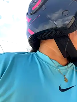 Snapshot of perlita05 chatting on 09-24-25, 07:39 perlita05 online show from 09-24-25, 07:39