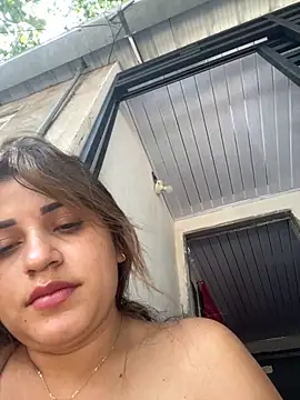 Snapshot of perlita05 chatting on 10-02-25, 11:56 perlita05 online show from 10-02-25, 11:56