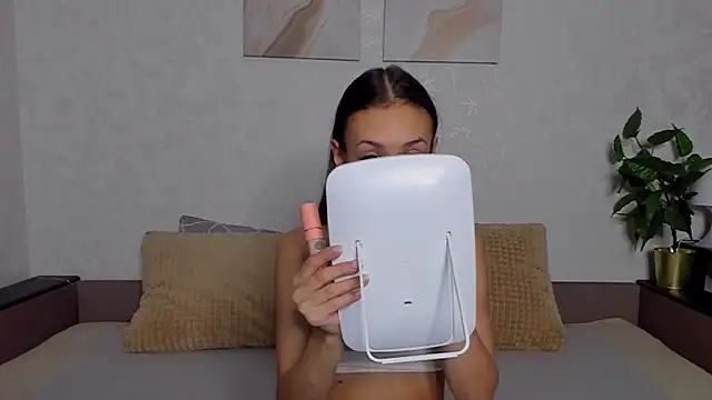 Snapshot of ChloeTeles_ chatting on 01-12-25, 04:10 ChloeTeles online show from 01-12-25, 04:10