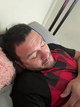 elamante03 online show from 01-13-25, 02:21