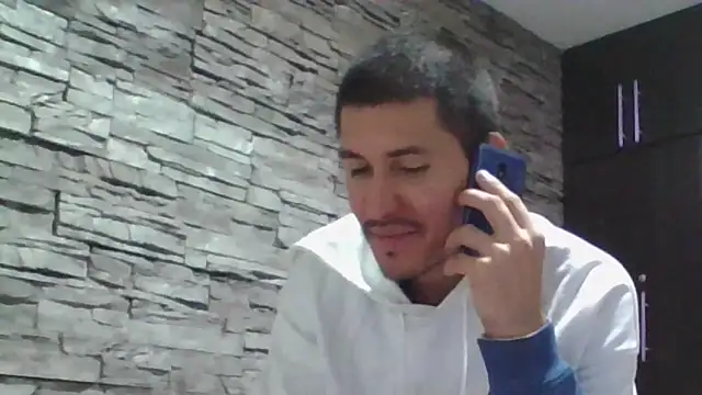 Snapshot of Sexylatin64 chatting on 05-17-26, 01:03 Sexylatin64 online show from 05-17-26, 01:03
