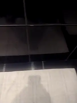 Snapshot of lm279 chatting on 02-16-25, 03:38 lm279 online show from 02-16-25, 03:38