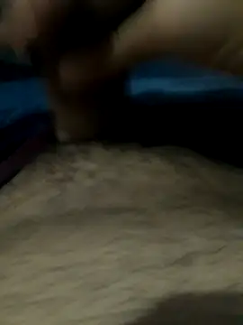 Snapshot of lm279 chatting on 11-18-25, 04:00 lm279 online show from 11-18-25, 04:00