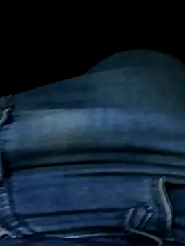 Snapshot of lm279 chatting on 12-03-25, 05:11 lm279 online show from 12-03-25, 05:11