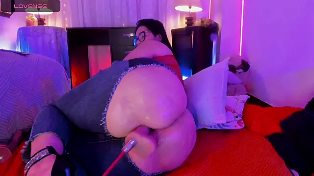 Venus R0se online show from 04-12-26, 04:28