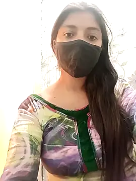 Snapshot of Mahi_Baby25 chatting on 03-05-26, 05:03 Mahi Baby25 online show from 03-05-26, 05:03