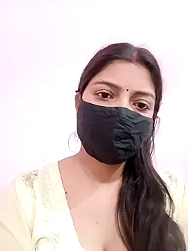 Snapshot of Mahi_Baby25 chatting on 03-20-26, 06:51 Mahi Baby25 online show from 03-20-26, 06:51