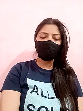 Snapshot of Mahi_Baby25 chatting on 03-27-26, 04:29 Mahi Baby25 online show from 03-27-26, 04:29