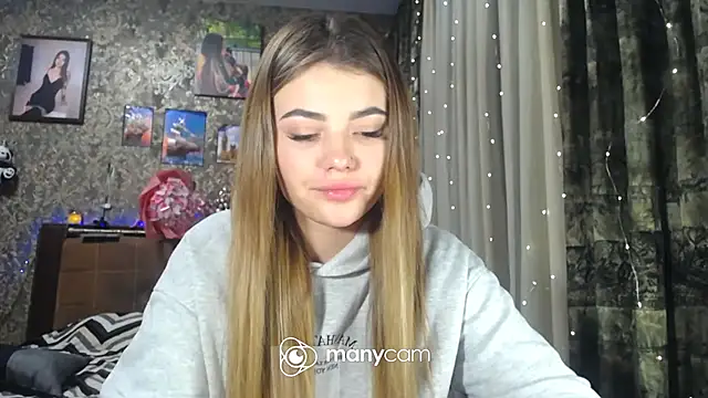 Snapshot of BonnyShy chatting on 12-01-24, 07:36 BonnyShy online show from 12-01-24, 07:36