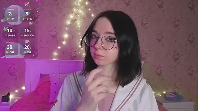 Nora Failure online show from 01-26-25, 04:09