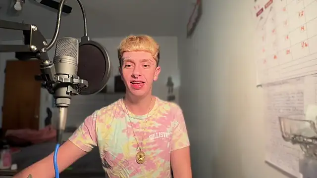 Snapshot of twentywithafelonyy chatting on 01-30-25, 05:09 twentywithafelonyy online show from 01-30-25, 05:09