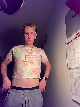 Snapshot of twentywithafelonyy chatting on 01-30-25, 09:47 twentywithafelonyy online show from 01-30-25, 09:47