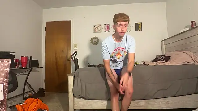 Snapshot of twentywithafelonyy chatting on 11-06-25, 04:13 twentywithafelonyy online show from 11-06-25, 04:13