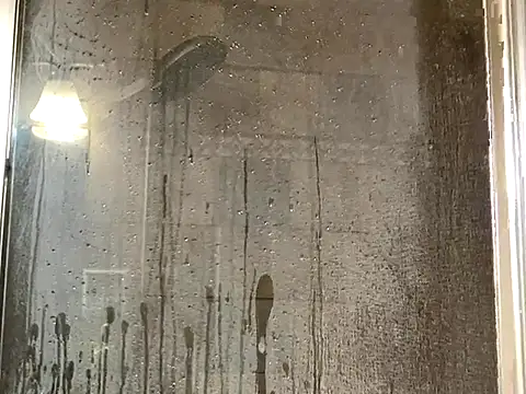 Snapshot of twentywithafelonyy chatting on 11-29-25, 01:52 twentywithafelonyy online show from 11-29-25, 01:52