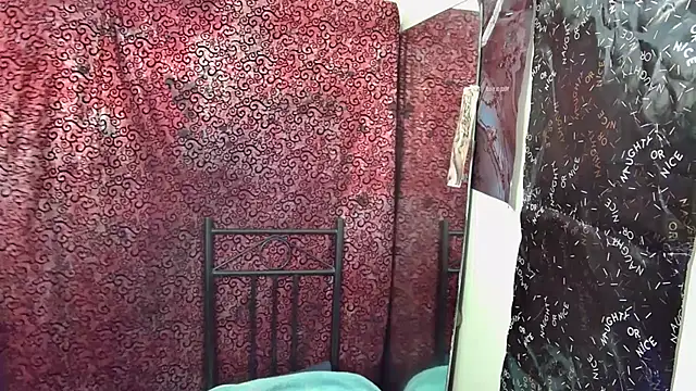 Snapshot of GoddessLorenaTheeSiren chatting on 01-08-26, 06:37 GoddessLorenaTheeSiren online show from 01-08-26, 06:37