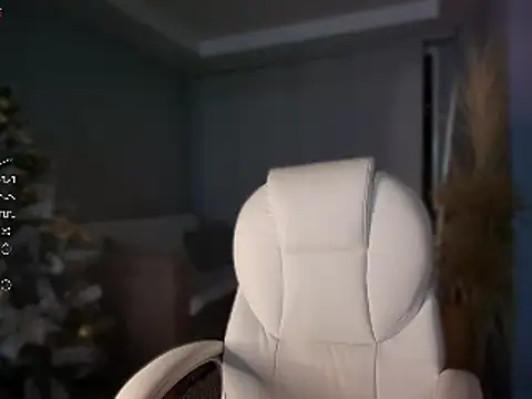 auroracaruso11 online show from 12-11-24, 11:43