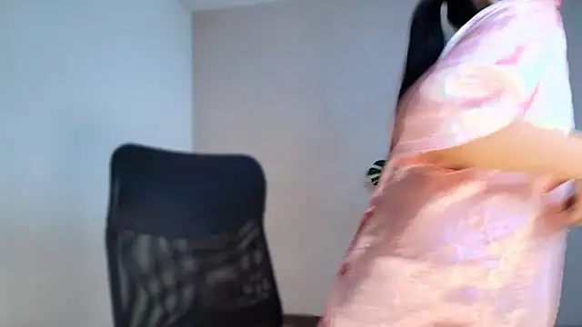 auroracaruso11 online show from 01-13-26, 07:30