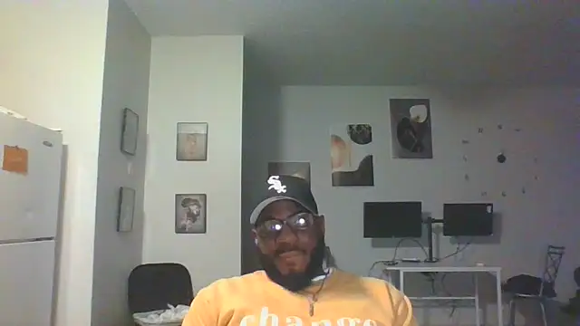 Snapshot of Stayinalive1992 chatting on 12-08-24, 05:39 Stayinalive1992 online show from 12-08-24, 05:39