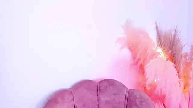 amelie murphy  online show from 01-26-25, 02:41